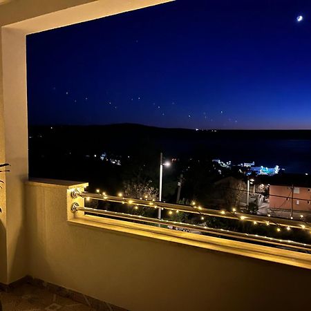 Apartmani Tomeri Starigrad Paklenica Exterior photo