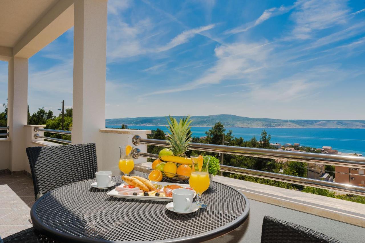 Apartmani Tomeri Starigrad Paklenica Exterior photo