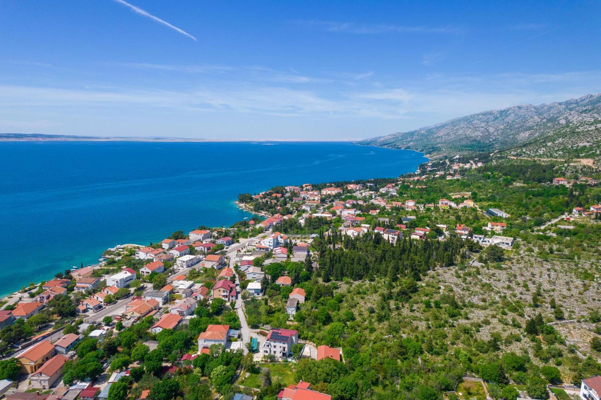 Apartmani Tomeri Starigrad Paklenica Exterior photo